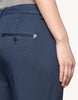 Pantaloni Nima loose in gabardina compact