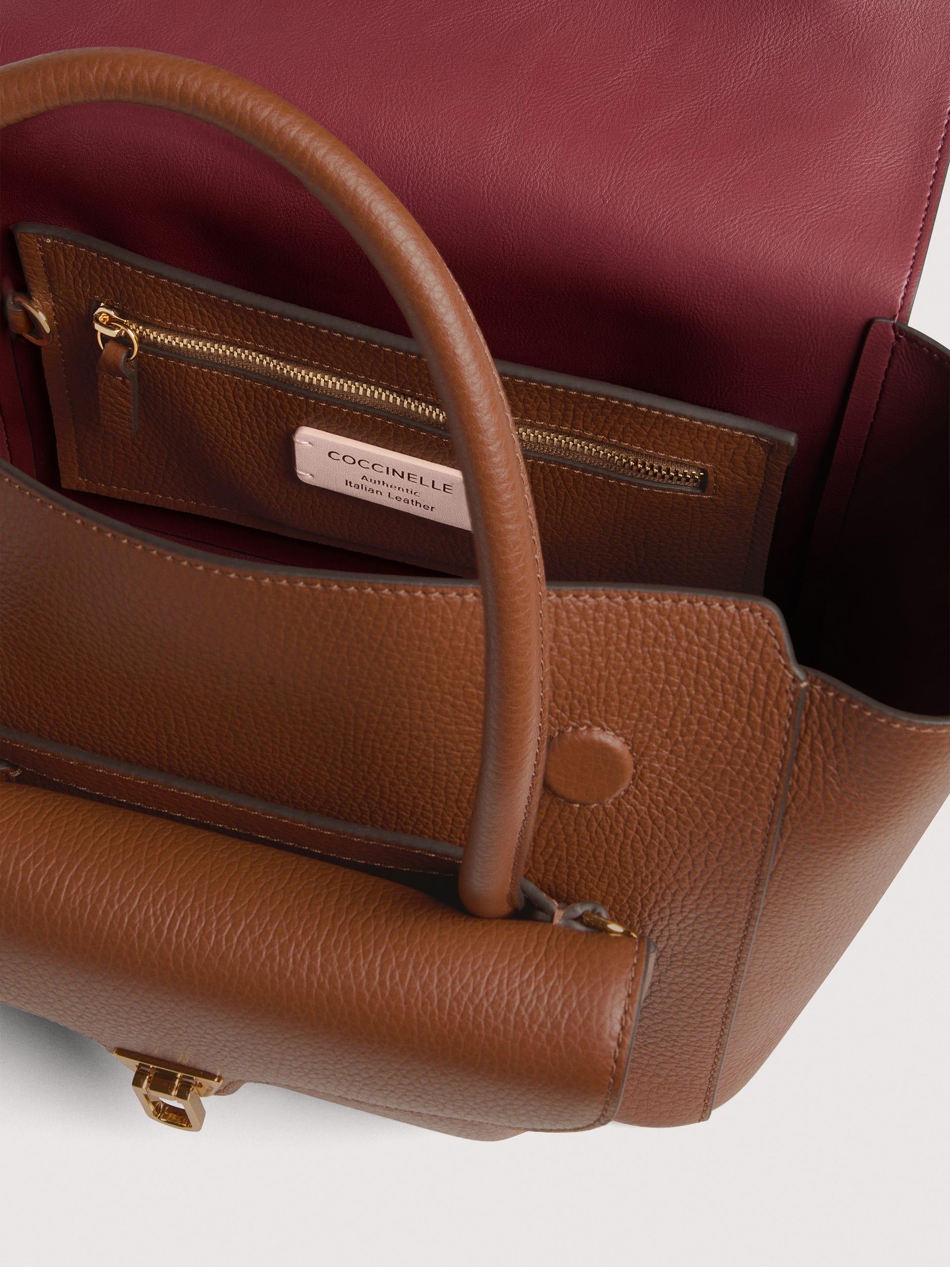 Borsa Coccinelle Double Beat medium E1T8A180201 W11 COCCINELLE 