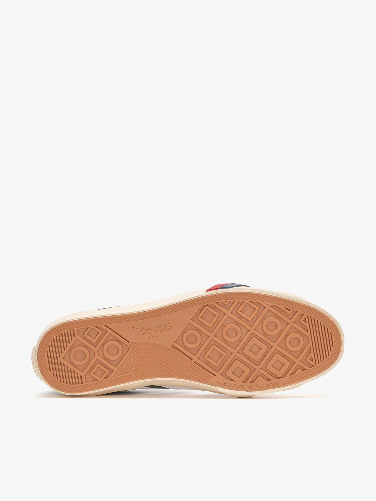 Royal Classic in pelle scamosciata verde e bianca<BR/><BR/> RC226SLM GR00003 PRO-KEDS 
